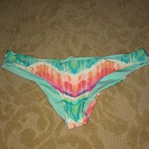 Reversible rip curl bottoms